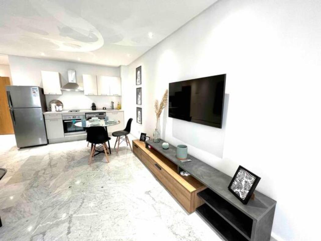 Gauthier Living By Shortstaycasa 1Bed Or 2Beds - The Heart Of Town Casablanca Bagian luar foto